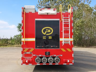 國(guó)六  18T奔馳8x4泡沫消防車(chē)